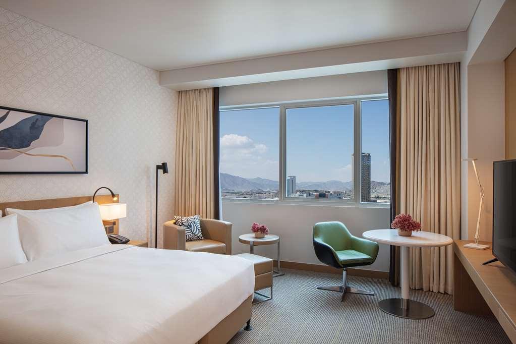 Doubletree By Hilton Fujairah City Δωμάτιο φωτογραφία