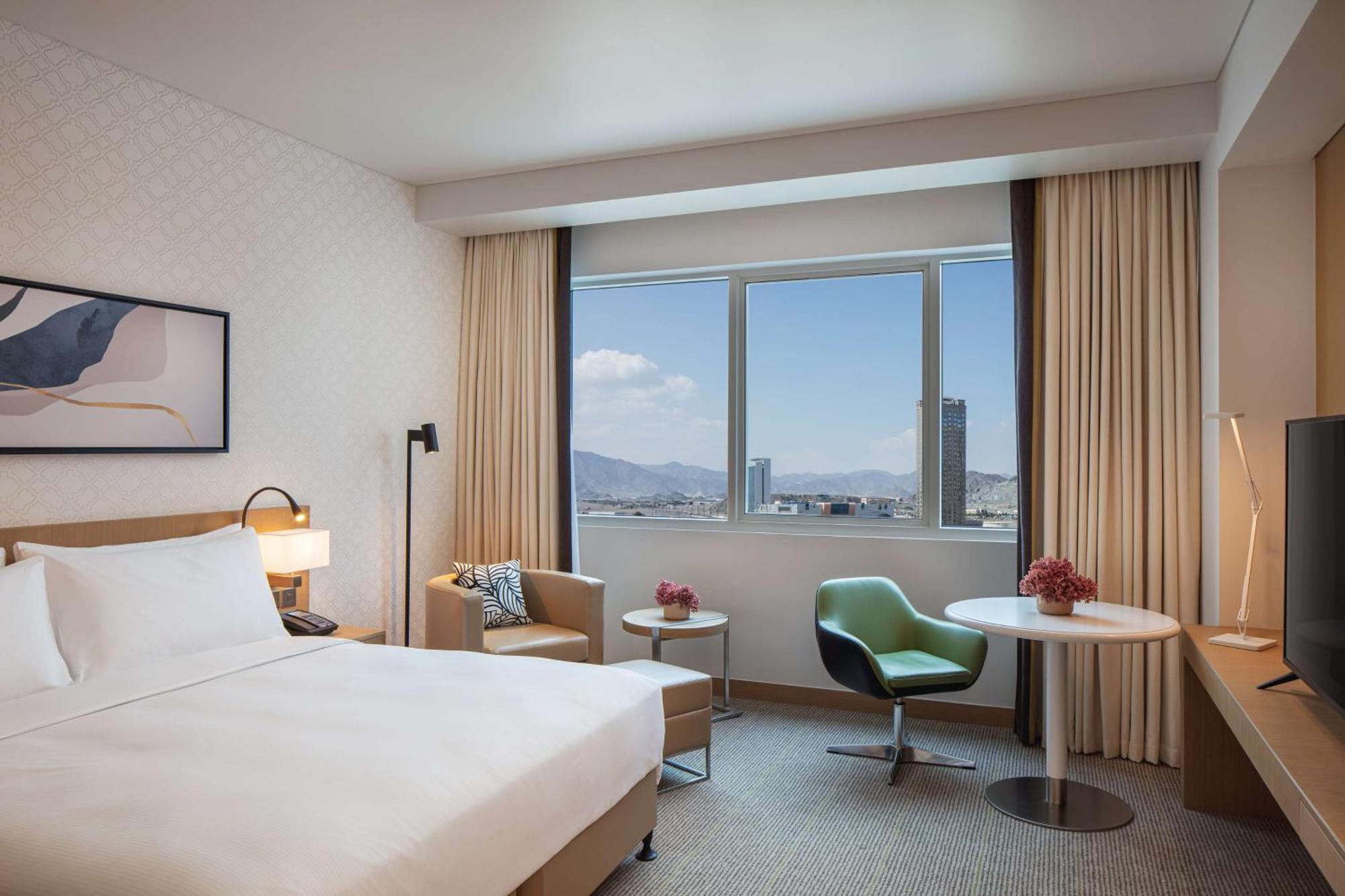Doubletree By Hilton Fujairah City Εξωτερικό φωτογραφία Deluxe room