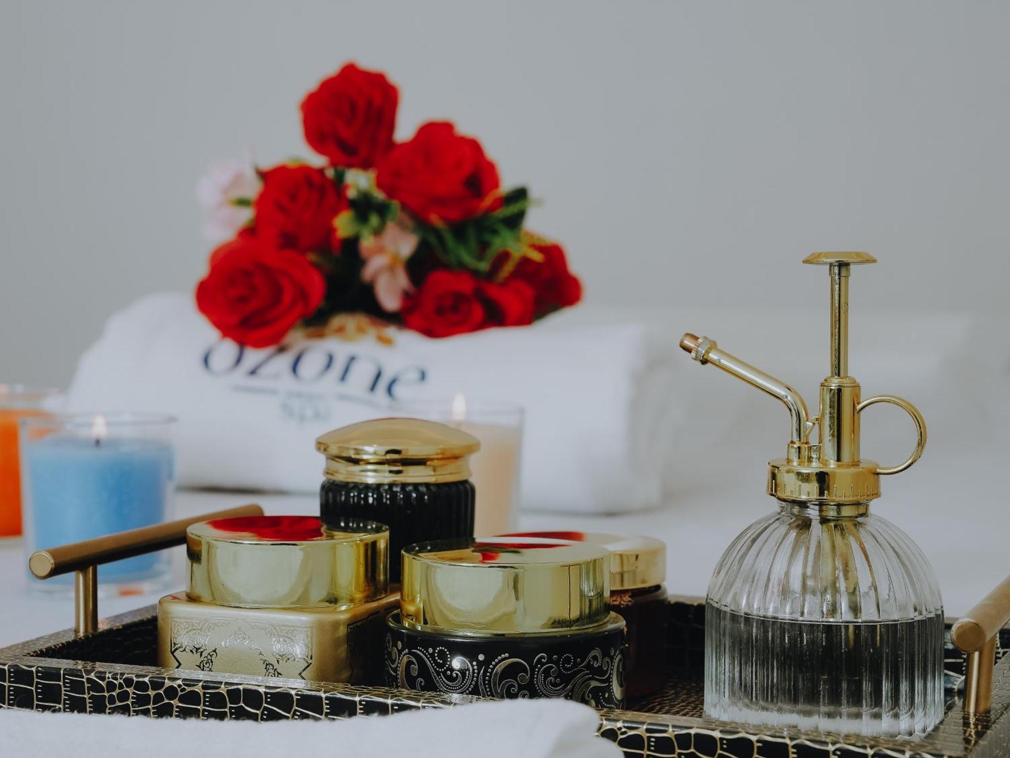 Doubletree By Hilton Fujairah City Εξωτερικό φωτογραφία A set of skin care products